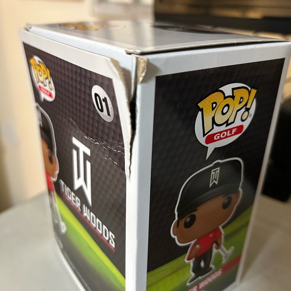 Tiger Woods Pop Funko - Picture 3 of 3